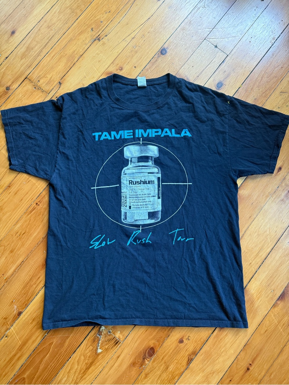 Tame Impala Rushium Tour Shirt 2022 Men’s Size Large Fruit Of The Loom Large